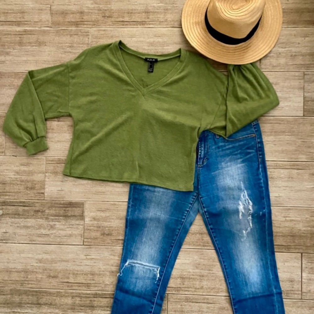 SOLD jeans and crop long sleeve selling both as outfit